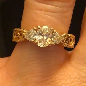 Diamonique 14k gold ring - size 7